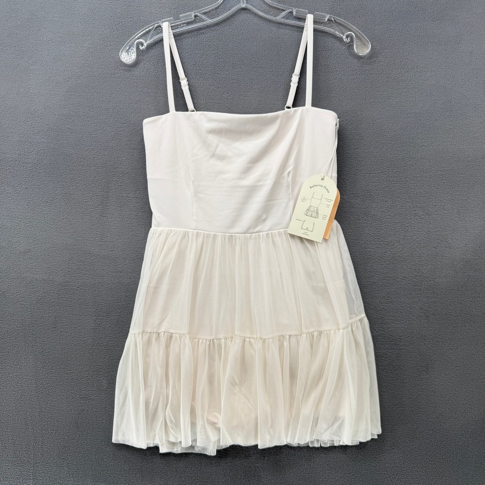 Blogilates Ballerina Dress Sugar Swizzle White S Active Dress with Shorts NWT